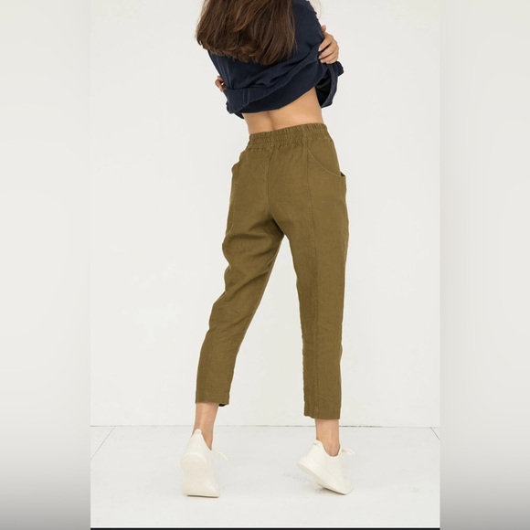 Elizabeth Suzann Clyde Pants in Olive 🫒*Retired Color* - Picture 7 of 8
